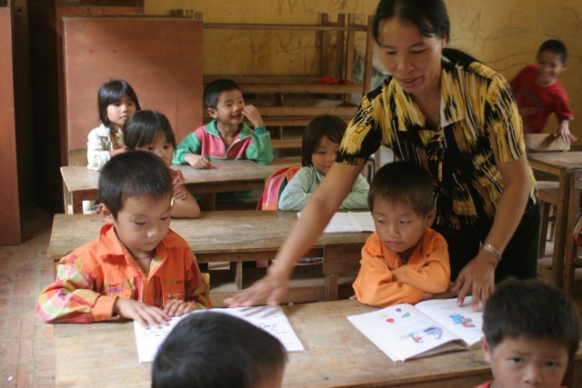 Sớm thay đổi mô hình đào tạo sư phạm - Ảnh 1. Sớm thay đổi mô hình đào tạo sư phạm - Ảnh 1.