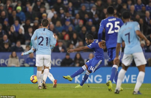 Những khoảnh khắc sụp đổ của Man City trên sân Leicester - Ảnh 15. Những khoảnh khắc sụp đổ của Man City trên sân Leicester - Ảnh 15.