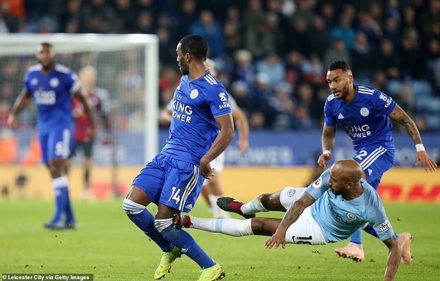 Những khoảnh khắc sụp đổ của Man City trên sân Leicester - Ảnh 18. Những khoảnh khắc sụp đổ của Man City trên sân Leicester - Ảnh 18.