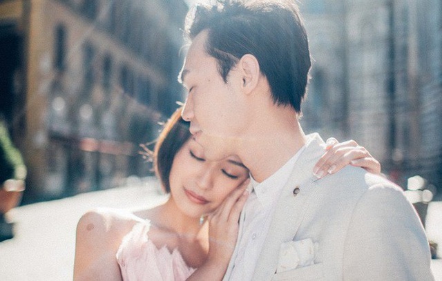 Đòi chia tay vì người yêu đi hát karaoke có "tay vịn", cô gái nhận được nhắn tin điếng người - 1 Em đã tin tưởng vào tình yêu của Cảnh. Ảnh minh họa