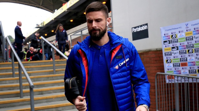 Crystal Palace 0-1 Chelsea: Dấu ấn riêng của Kante - 13
Giroud tới sân Selhurst Park