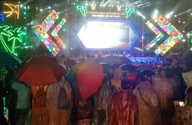 Khánh Hòa tổ chức lễ công bố Năm du lịch quốc gia 2019 - 9 Khánh Hòa tổ chức lễ công bố Năm du lịch quốc gia 2019 - 9