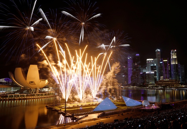 Thế giới rợp trời pháo hoa chào đón năm mới 2019 - 17
(Ảnh: Reuters)