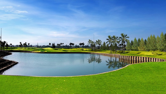 BRG Đà Nẵng Golf Resort – “đứa con tinh thần” đầu tiên của “cá mập trắng” tại Việt Nam - 2 BRG Đà Nẵng Golf Resort – “đứa con tinh thần” đầu tiên của “cá mập trắng” tại Việt Nam - 2