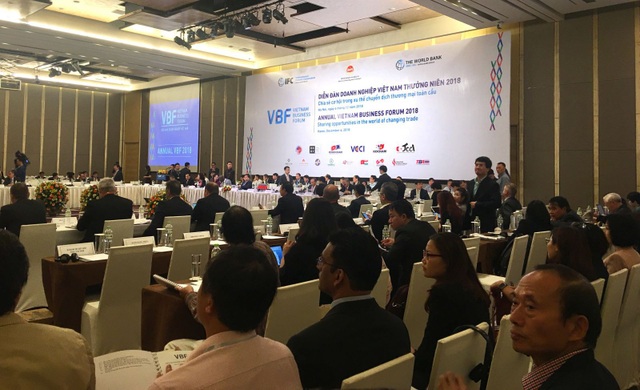 Việt Nam đã vượt lên Trung Quốc, vào top đầu thế giới về tính hấp dẫn đầu tư - 1 Diễn đàn Doanh nghiệp Việt Nam VBF là hoạt động thường niên, diễn ra định kỳ 2 lần/năm.