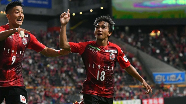 “Messi Thái” được vinh danh trên đất Nhật Bản - 1
Chanathip Songkrasin tỏa sáng rực rỡ trên đất Nhật Bản
