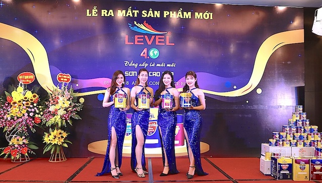 Ra mắt sản phẩm mới - Sơn gỗ cao cấp Level 4.0 - Đẳng cấp là mãi mãi - 3 Những bộ sản phẩm Level 4.0 đầu tiên được ra mắt thị trường.