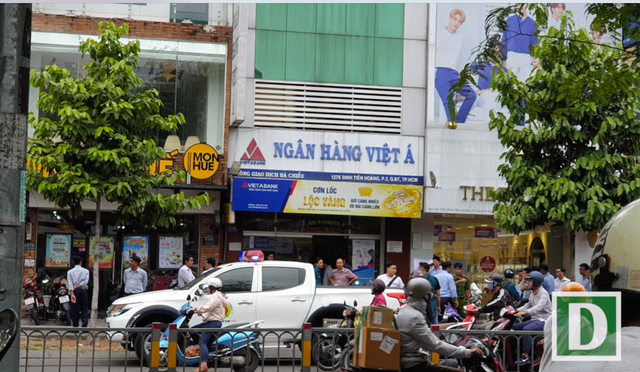 Điều tra vụ cướp ngân hàng giữa ban ngày ở Sài Gòn - 1 Điều tra vụ cướp ngân hàng giữa ban ngày ở Sài Gòn - 1