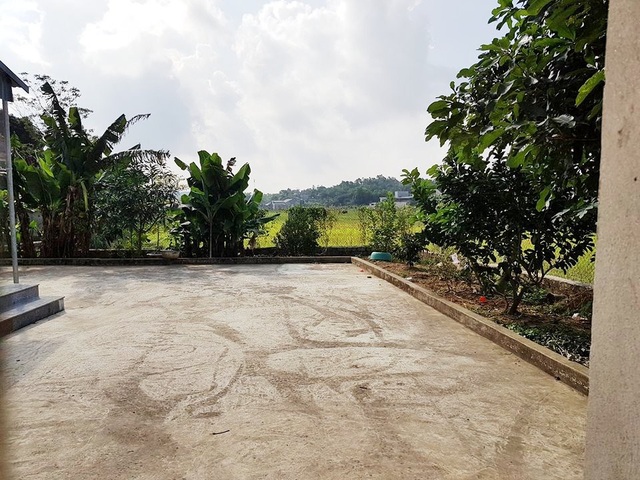 Xã “quên” báo cáo huyện, nhà con trưởng thôn vẫn “chình ình” trên đất nông nghiệp! - 5 Xã “quên” báo cáo huyện, nhà con trưởng thôn vẫn “chình ình” trên đất nông nghiệp! - 5