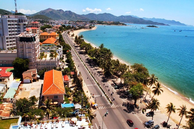 Sử dụng đất du lịch tối đa 50 năm: Tránh "biến tướng" thành khu nhà ở - 2 Đất du lịch nên có thời hạn sử dụng tối đa 50 năm