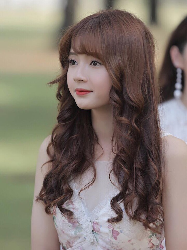 Hot girl xinh đẹp gửi lời chúc Tết độc giả báo Dân trí - 4 Hot girl xinh đẹp gửi lời chúc Tết độc giả báo Dân trí - 4