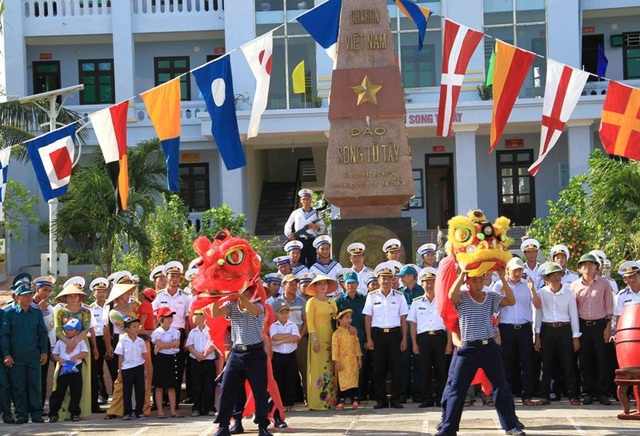 Hình ảnh Tết sớm trên đảo Trường Sa - 10 Những hoạt động vui Tết, đón xuân trên đảo Song Tử Tây