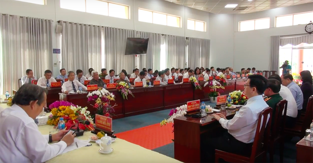 Phó Thủ tướng Trương Hoà Bình chúc Tết tại tỉnh Long An - 3 Các sở ban ngành trung ương và địa phương cũng có mặt đông đủ tại buổi gặp gỡ