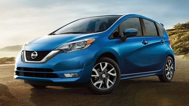 Top 10 xe đa dụng bán chạy nhất thế giới năm 2017 - 4
7. Nissan Note (doanh số: 168.925 xe) Mẫu xe Nhật Bản này có mức tăng trưởng khá ấn tượng trong năm 2017 - tăng 18%, với thứ hạng tăng từ vị trí 13 lên đứng thứ 7 trong Top 10 mẫu xe đa dụng bán chạy nhất thế giới.