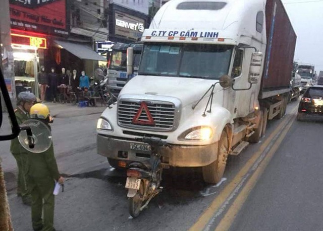 Những hình ảnh giao thông ngày Tết không thể bỏ qua - 32 Những hình ảnh giao thông ngày Tết không thể bỏ qua - 32