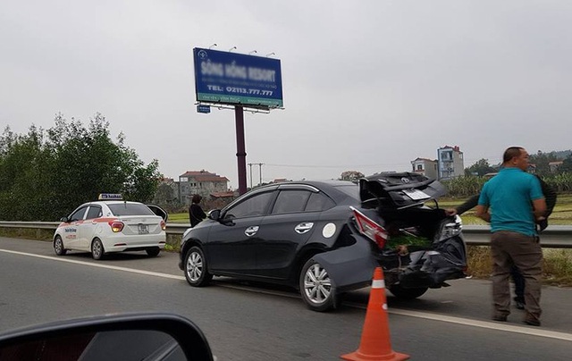 Những hình ảnh giao thông ngày Tết không thể bỏ qua - 23 Những hình ảnh giao thông ngày Tết không thể bỏ qua - 23