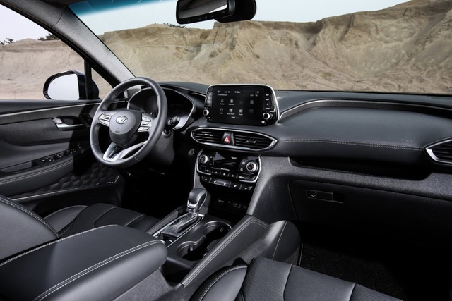 Hyundai Santa Fe thế hệ mới chính thức trình làng, giá chưa đến 600 triệu đồng - 31 Hyundai Santa Fe thế hệ mới chính thức trình làng, giá chưa đến 600 triệu đồng - 31