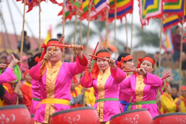"Tô son điểm phấn" cho trâu đi cày ở lễ Tịch điền - 4 "Tô son điểm phấn" cho trâu đi cày ở lễ Tịch điền - 4