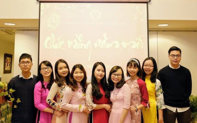 Ấm áp Tết cộng đồng của người Việt tại Hà Lan - 8 Ấm áp Tết cộng đồng của người Việt tại Hà Lan - 8
