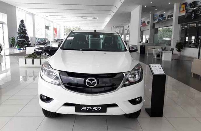 Đầu 2018, ô tô tăng giá hàng loạt - 1
Mẫu xe bán tải Mazda BT-50 tăng giá mạnh sau Tết.