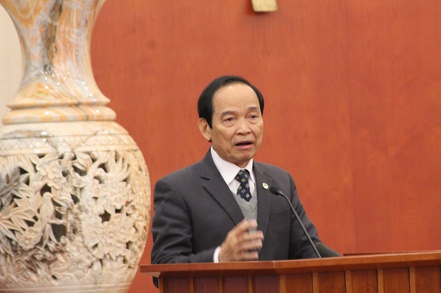 Tổng Bí thư: “Lo lắm khi xử lý đến cả Bí thư Đà Nẵng trước thềm APEC” - 2 GS.TS Trần Hữu Giang – Chủ tịch Hội liên hiệp khoa học kỹ thuật Thừa Thiên – Huế phát biểu tại buổi lễ