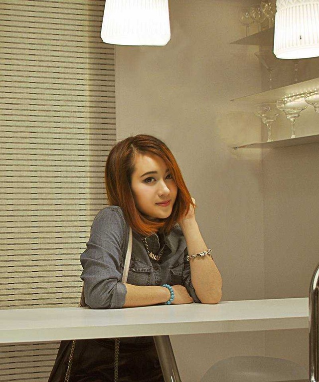 Điểm danh 6 “hot girl” tuổi Tuất nổi tiếng trong cộng đồng du học sinh - 12 Cô khiến bạn bè ngưỡng mộ không chỉ bởi vẻ ngoài xinh đẹp mà bởi tài năng và sự nỗ lực không ngừng.