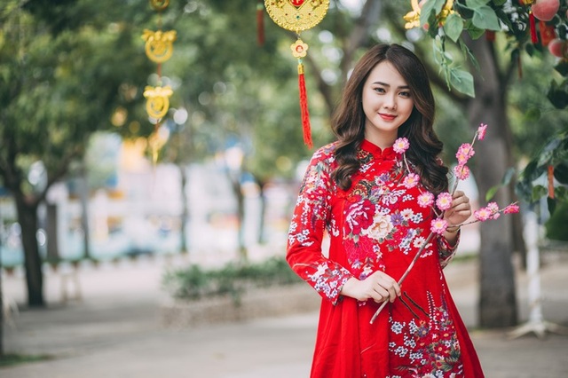 Thiếu nữ sở hữu khuôn mặt xinh đẹp tựa ca sĩ Minh Hằng - 5 Thiếu nữ sở hữu khuôn mặt xinh đẹp tựa ca sĩ Minh Hằng - 5