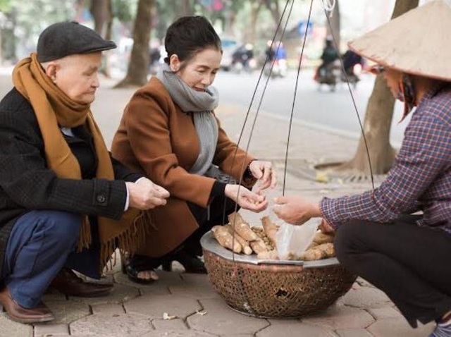 Ngắm bộ ảnh kỷ niệm 50 năm ngày cưới của “đôi uyên ương” U80 ở Thanh Hóa - 11 Ngắm bộ ảnh kỷ niệm 50 năm ngày cưới của “đôi uyên ương” U80 ở Thanh Hóa - 11