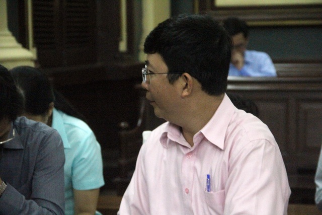 Bị cáo Huỳnh Vĩnh Phát cùng 8 bị cáo khác đồng loạt kêu oan.