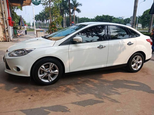 Ford Việt Nam lên tiếng về việc bị khách hàng "tuyên bố" khởi kiện - 1 Chiếc xe Ford Focus nghi bị lỗi hộp số khiến khách hàng bức và khởi kiện Ford Việt Nam.