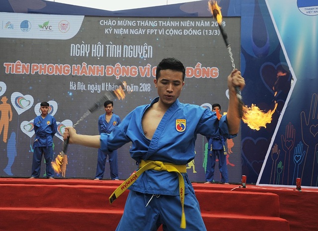 Tiến Dũng, Trọng Đại U23 Việt Nam cùng 5.000 người đi bộ kêu gọi làm việc tốt - 9 Những tiết mục võ vovinam