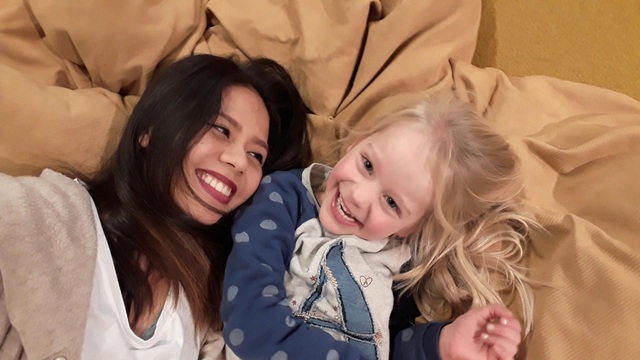 Au Pair - Hình thức giao lưu văn hoá quốc tế với chi phí 0 đồng - 2 Các bạn trẻ sẽ nhận được nhiều quyền lợi đặc biệt khi tham gia chương trình Au Pair (trong ảnh là bạn Khánh Linh - một Au Pair tại Hà Lan)