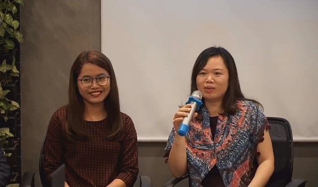 Hồ sơ chưa thật đẹp, làm sao chinh phục học bổng Chính phủ New Zealand? - 4 Chị Phạm Thị Ngân Hoa (phải) - Phụ trách học bổng New Zealand ASEAN.