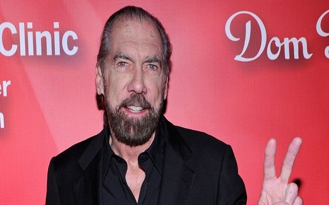 Những tỷ phú nổi tiếng thế giới đi lên từ hai bàn tay trắng - 12
John Paul DeJoria, người đứng đằng sau đế chế chăm sóc tóc và Patron Tequila. Trước 10 tuổi, DeJoria đã bán thiệp Giáng sinh và báo chí để giúp đỡ gia đình mình. Với khoản vay trị giá 700 USD, DeJoria đã tạo ra hệ thống John Paul Mitchell Systems và bán dầu gội đầu khi ở trong xe. Ông sau đó bắt đầu Patron Tequila, và bây giờ đầu tư vào các ngành công nghiệp khác. Hiện ông sở hữu khối tài sản 3,4 tỷ USD./.
