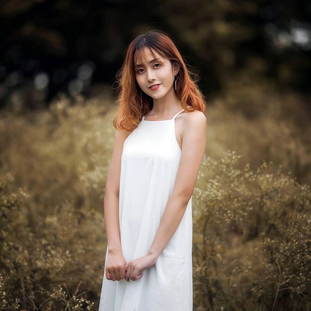 Nữ sinh Ngoại thương “gây thương nhớ” vì vẻ đẹp đậm "chất Tây" - 6 Cận cảnh nhan sắc đời thường của Thu Thảo