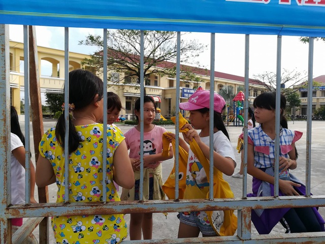 Vụ “cô giáo quỳ gối”: Có hay chăng việc cô giáo phạt học trò quỳ 40 phút? - 1 Học sinh Trường tiểu học Bình Chánh, Bến Lức, Long An