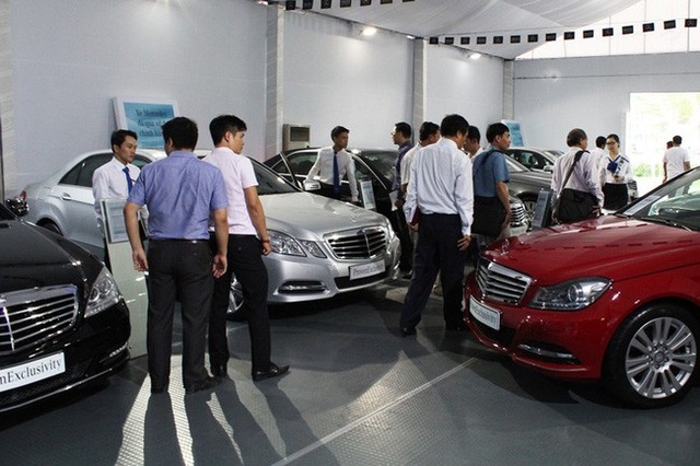 Ô tô nhập khẩu thuế 0% về Việt Nam: Giá xe giảm ngay 200 triệu - 1
‘Ôm tiền’ chờ mua ô tô 2018: Giá xe sẽ giảm?