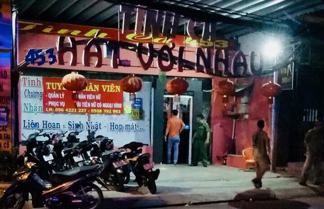 2 nhóm thanh niên hỗn chiến trong phòng trà - 1 Phòng trà nơi xảy ra mâu thuẫn giữa 2 nhóm thanh niên