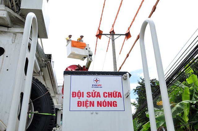 Tổng công ty Điện lực miền Nam: Thay đổi để hài lòng "thượng đế" - 2 Tổng công ty Điện lực miền Nam: Thay đổi để hài lòng "thượng đế" - 2