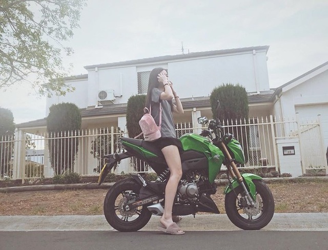 "Hot girl ảnh thẻ" rũ bỏ vẻ ngây thơ, gợi cảm bất ngờ sau 2 năm du học - 20 "Hot girl ảnh thẻ" rũ bỏ vẻ ngây thơ, gợi cảm bất ngờ sau 2 năm du học - 20