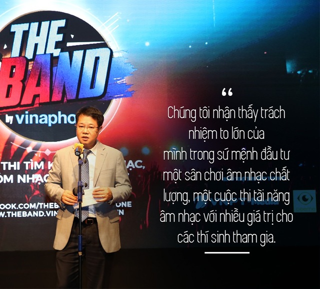 Nhà mạng “mạnh tay” khởi dựng sân chơi ban nhạc cho giới trẻ - 4
Phát biểu tại họp báo công bố chính thức cuộc thi, Ông Nguyễn Trường Giang – Phó Tổng Giám đốc VinaPhone chia sẻ: Sân chơi dành cho các ban nhạc, nhóm nhạc từ những năm đầu của thập niên 90 vốn vẫn được coi cái nôi phát triển của những tên tuổi lớn trong nền âm nhạc Việt Nam hiện tại. Đó là nam ca sỹ Bằng Kiều của nhóm nhạc Chìa Khóa Vàng, hay Mỹ Linh của ban nhạc Tây Hồ, rồi đến Thanh Lam bước ra từ Phương Đông… Với tầm nhìn trở thành đơn vị đồng hành cùng giới trẻ trên con đường tìm kiếm những tài năng âm nhạc thực sự, chúng tôi nhận thấy trách nhiệm to lớn của mình trong sứ mệnh đầu tư một sân chơi âm nhạc chất lượng, một cuộc thi tài năng âm nhạc với nhiều giá trị cho các thí sinh tham gia.
