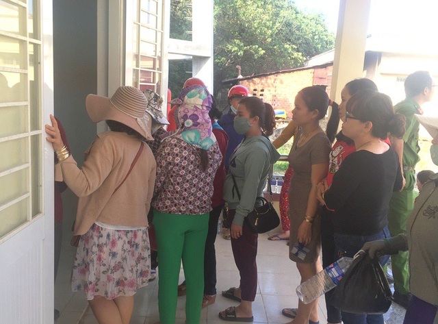 Vụ bé 24 tháng tuổi tử vong nghi sặc cháo: Rà soát các cơ sở giáo dục mầm non - 1 Ngày 23/3 vừa qua, tại điểm giữ trẻ Mai Anh (xã Phước Hưng, huyện Tuy Phước) đã xảy ra trường hợp thương tâm là cháu T.M.T, 24 tháng tuổi tử vong, nghi do sặc cháo.