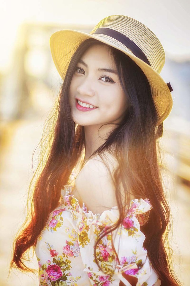 Miss Teen Nam Phương đẹp rạng ngời trong bộ ảnh nữ sinh - 9 Miss Teen Nam Phương đẹp rạng ngời trong bộ ảnh nữ sinh - 9