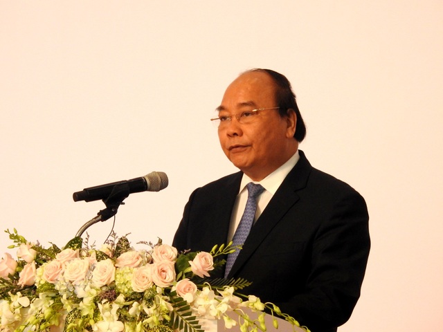 “Không phân biệt ô tô nhập khẩu hay lắp ráp trong nước” - 1 Thủ tướng Nguyễn Xuân Phúc phát biểu tại buổi lễ