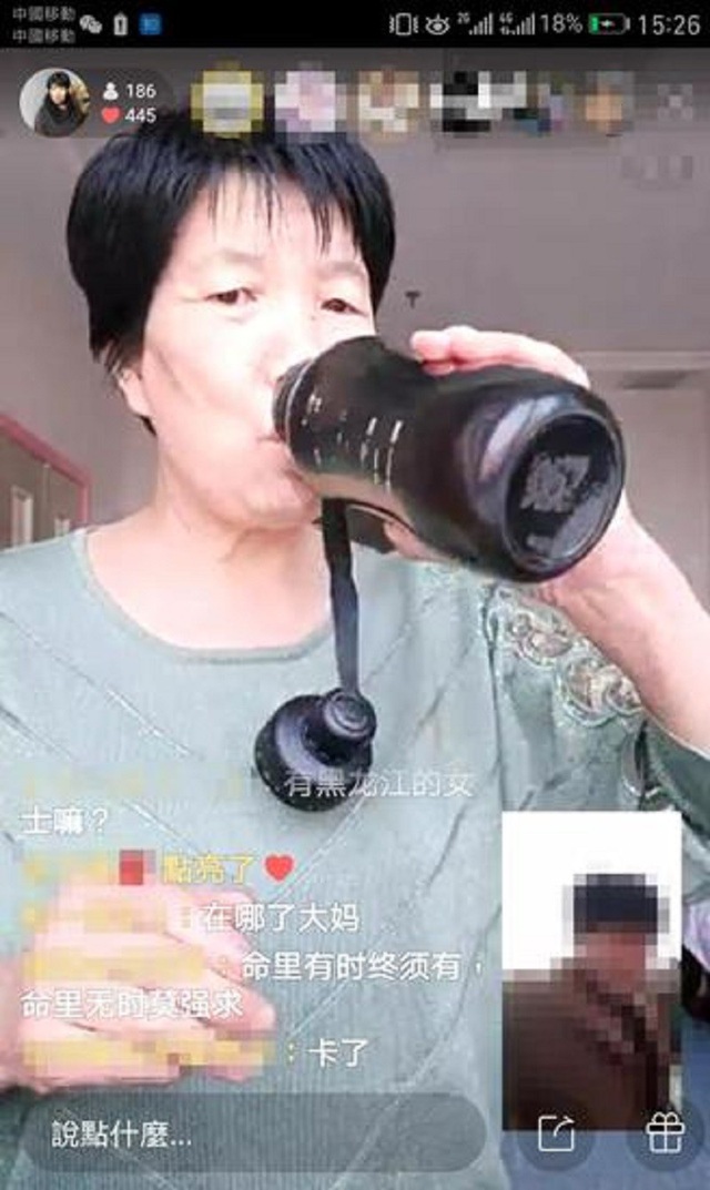 Nghề mai mối hôn nhân online kiếm cả triệu đồng/ngày - 1 Bà Lâm nổi tiếng là một bà mối mát tay ở Hà Bắc, Trung Quốc