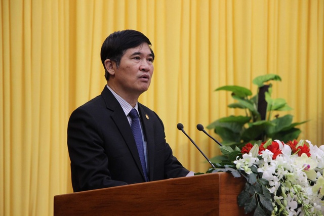 "Kỷ luật cán bộ Đà Nẵng, Quảng Nam là bài học chung trên cả nước" - 3 Ông Nguyễn Ngọc Quang - Bí thư Tỉnh ủy Quảng Nam: Tỉnh đã kiểm điểm sau vụ xử lý kỷ luật cán bộ với tinh thần cầu thị, sửa sai; triển khai hơn 11 đầu việc liên quan, kiểm tra xử lý đúng người, đúng việc.
