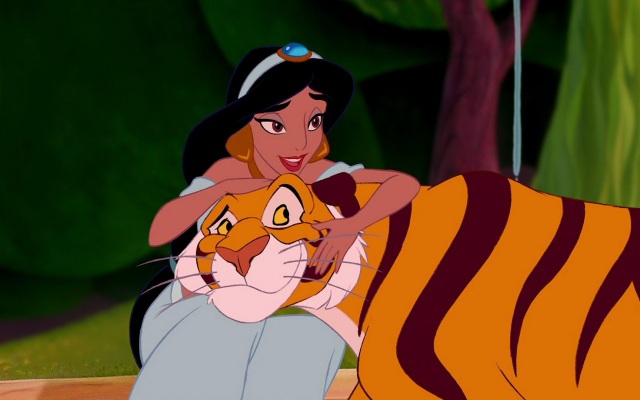 Tại sao các nhân vật hoạt hình chính diện không có… móng tay? - 10 Nàng công chúa Jasmine của chàng Aladdin.