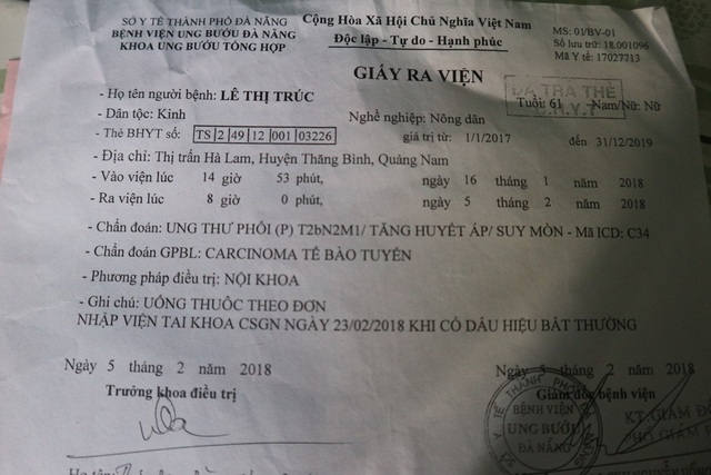 Chồng mất vì ung thư, vợ phải “cắm” sổ đỏ để chữa ung thư phổi - 6 Các giấy xác nhận bệnh của bà Trúc