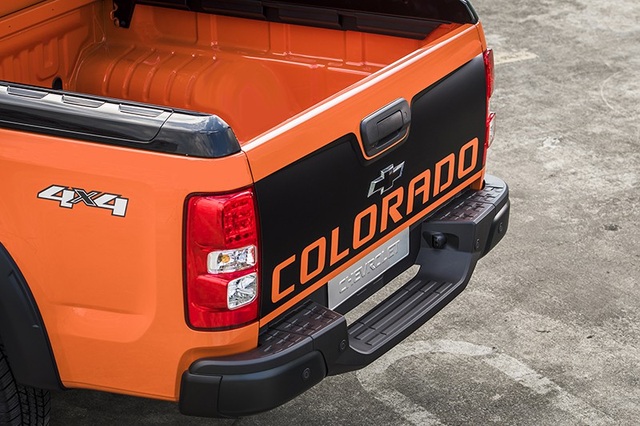 Chevrolet Colorado có thêm nhiều phụ kiện làm đẹp - 11 Chevrolet Colorado có thêm nhiều phụ kiện làm đẹp - 11
