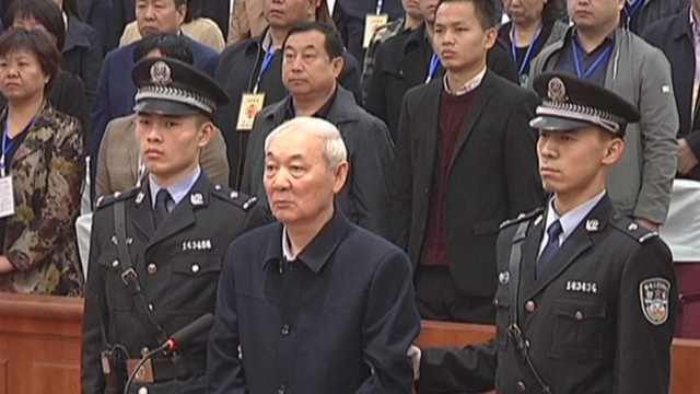 "Bố già" Trung Quốc lĩnh án tử hình vì nhận hối lộ hơn 160 triệu USD - 1
Ông Zhang Zhongsheng bị kết án tử hình. (Ảnh: SCMP)